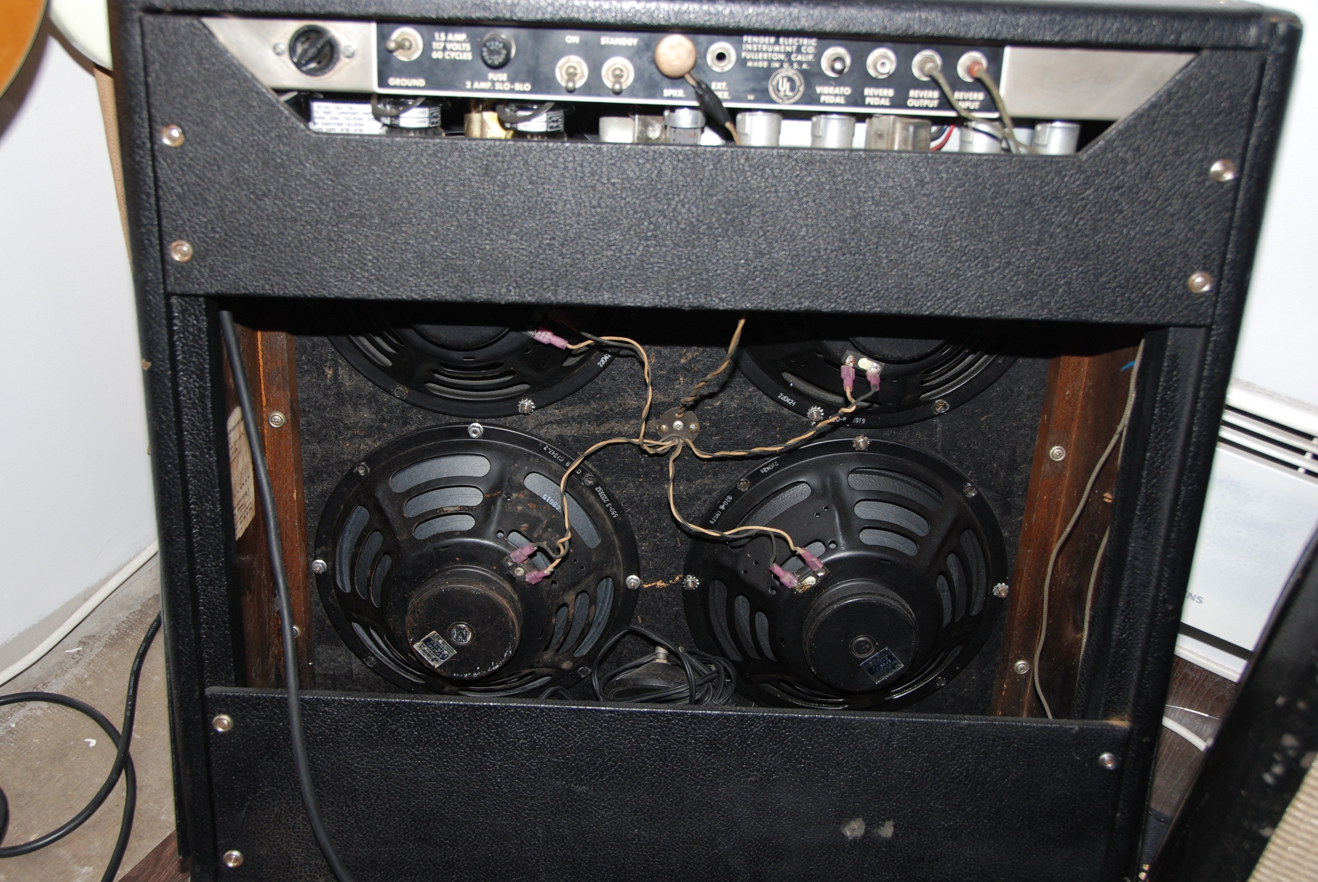 fender super reverb speakers