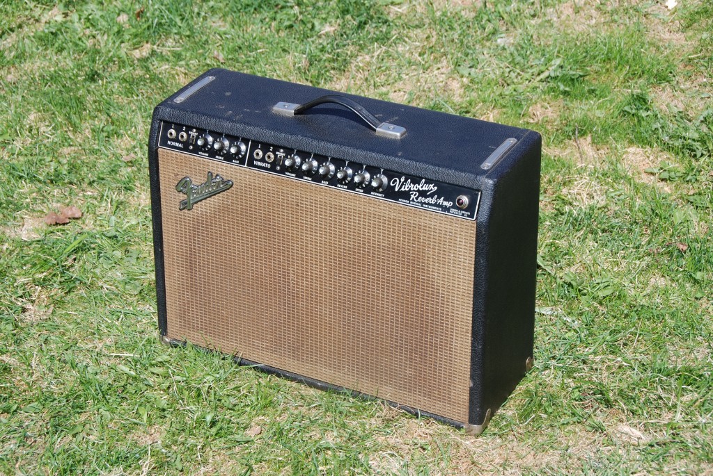 fender vibrolux serial numbers